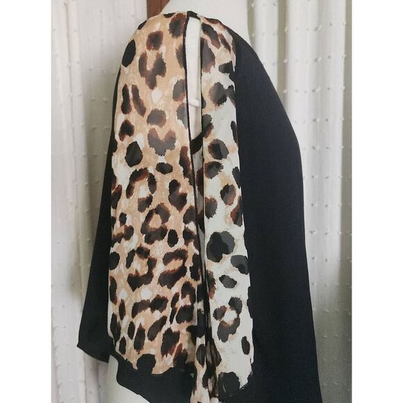 F32 Red Lolly black blouse with leopard print sleeves - Picture 2 of 8